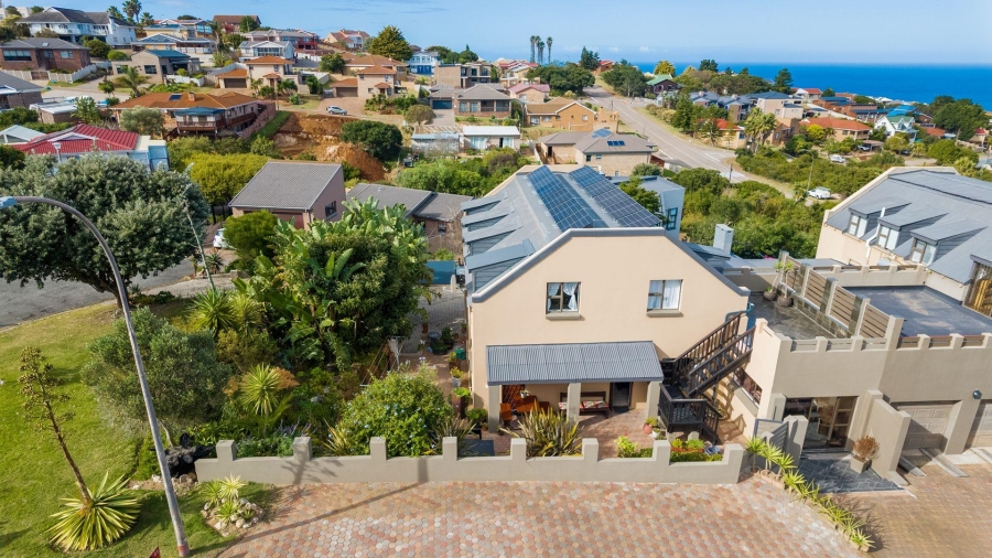 4 Bedroom Property for Sale in Dana Bay Western Cape
